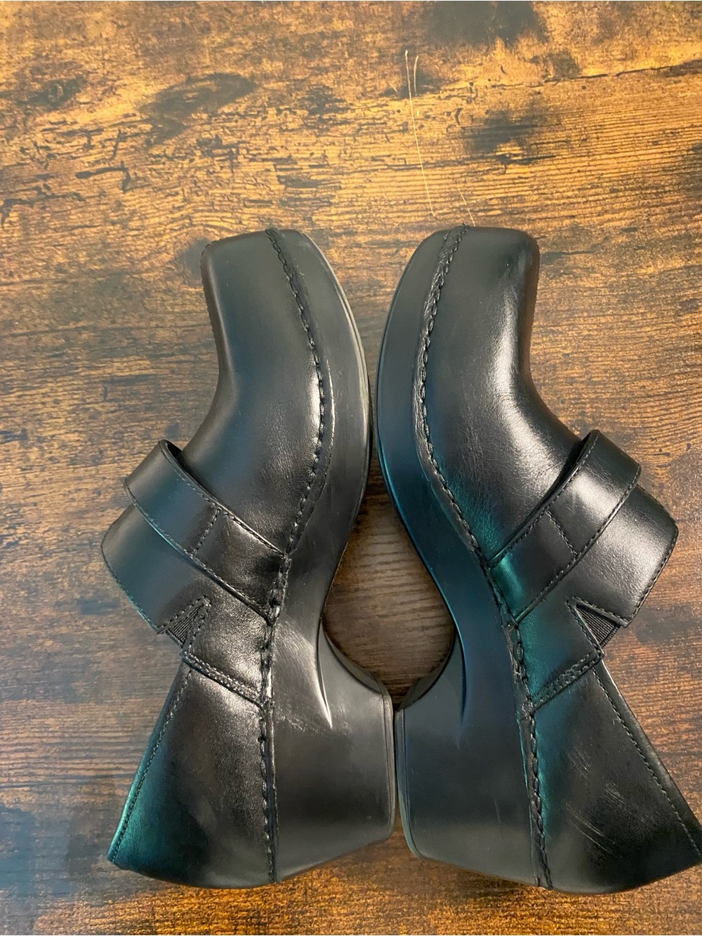 Dansko Black Slip-On Casual Leather Shoes - Picture 6 of 9